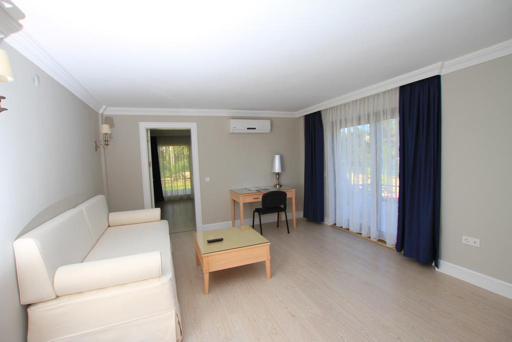 Palm Bay Beach Hotel Emecik Exterior foto